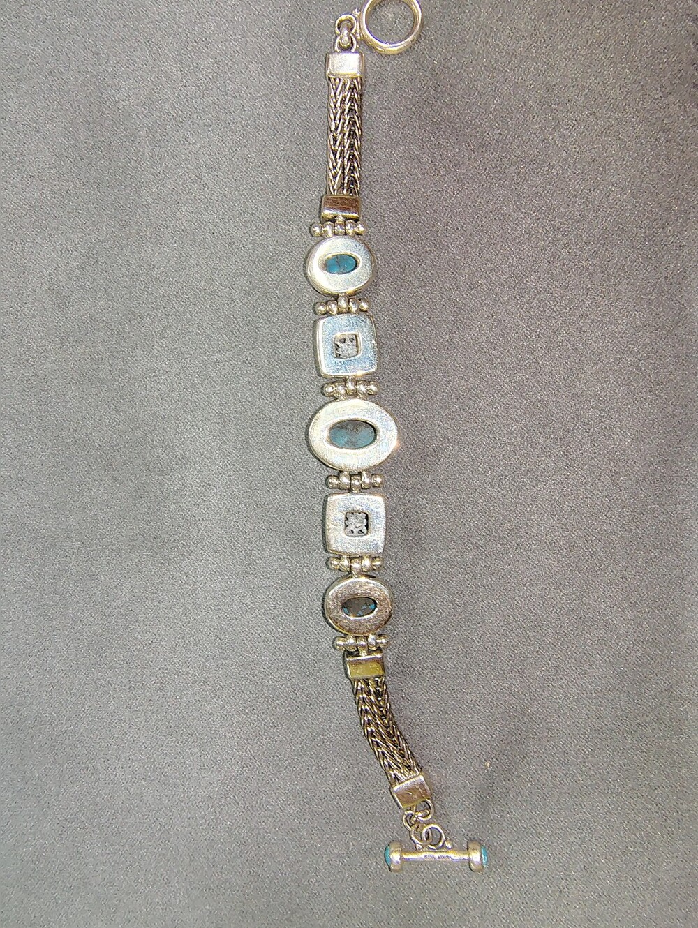 Sterling Silver Turquoise Link Bracelet - Vibrant Turquoise 8" - Picture 4 of 6